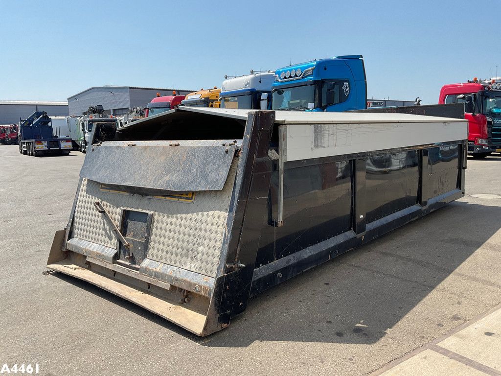 Container 18m³ met milieukleppen
