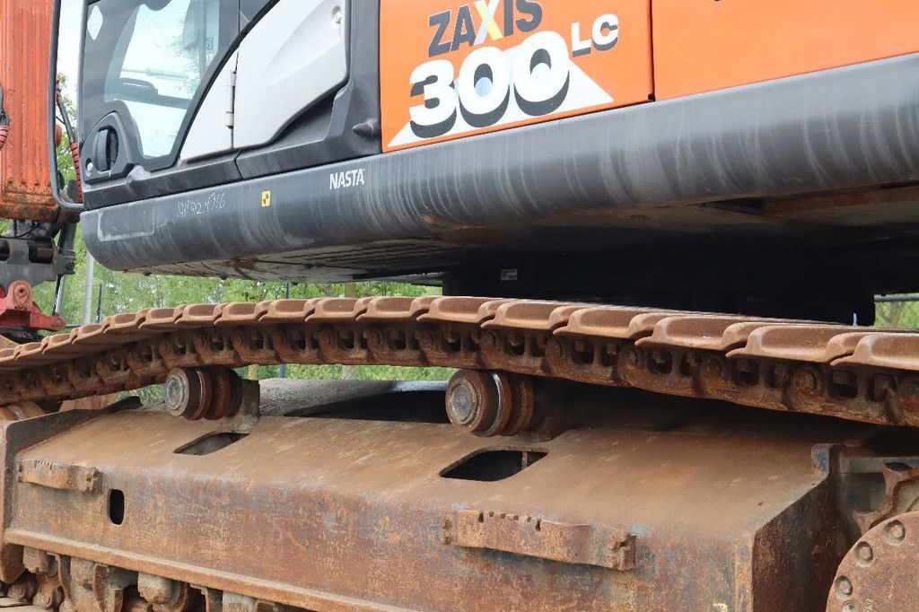 Hitachi ZX300 LC-6 | ROTOTILT | BUCKET | GPS