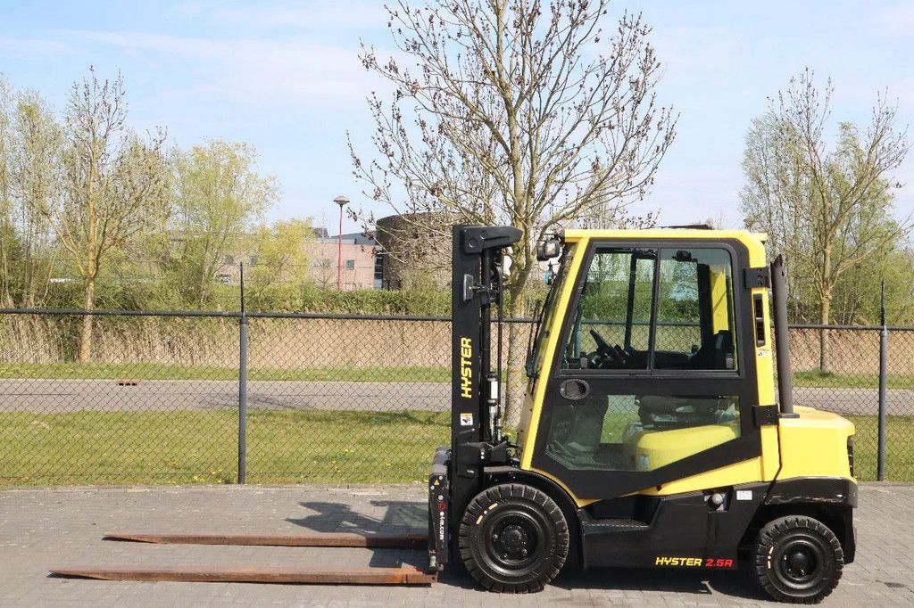 Hyster H2.5 A | BOOM SUSPENSION | SIDESHIFT | FORK EXTENTIONS | FORK POSITIONERS