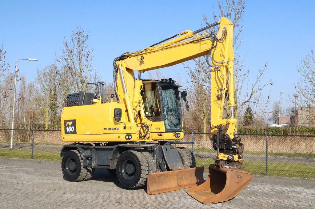 Komatsu PW160-11 | ENGCON TILTROTATOR | BUCKET | TRAILER HYDR.