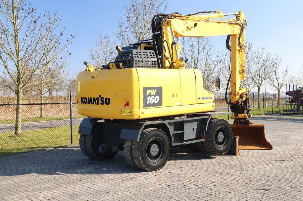 Komatsu PW160-11 | ENGCON TILTROTATOR | BUCKET | TRAILER HYDR.