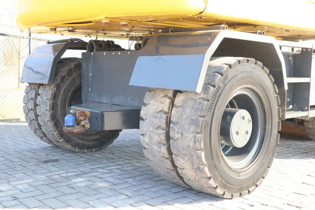 Komatsu PW160-11 | ENGCON TILTROTATOR | BUCKET | TRAILER HYDR.