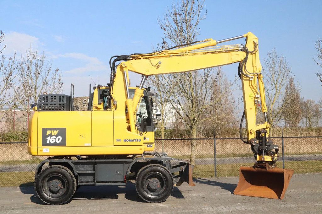 Komatsu PW160-11 | ENGCON TILTROTATOR | BUCKET | TRAILER HYDR.