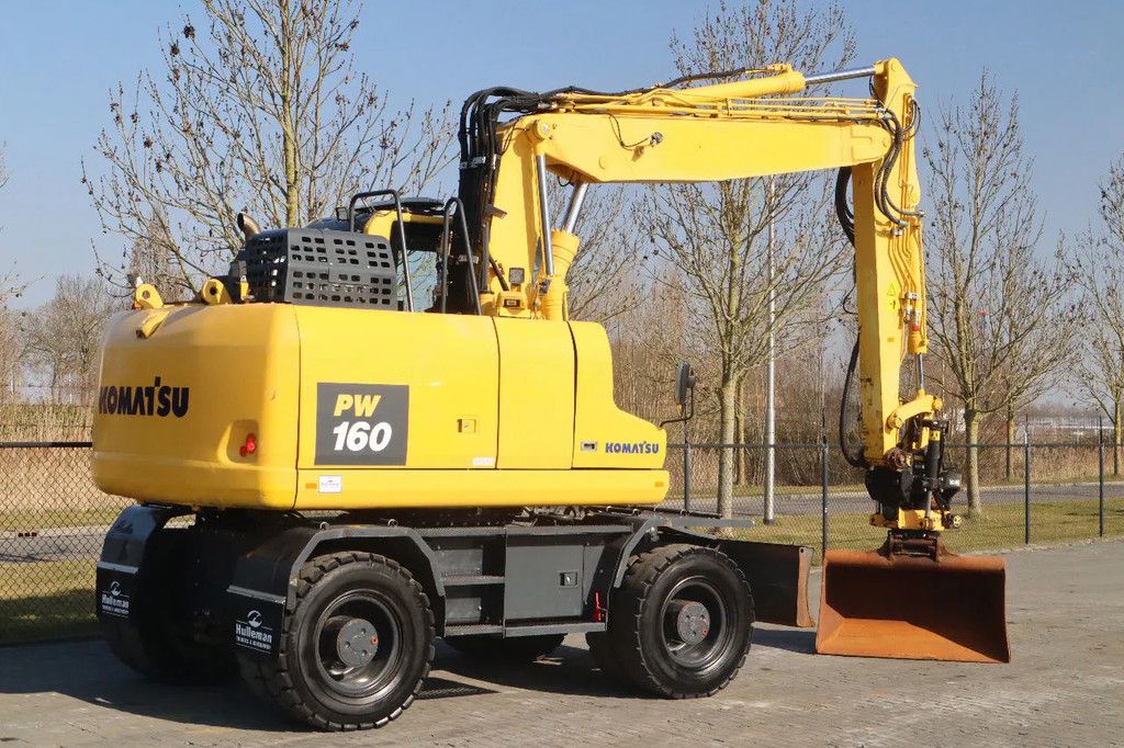 Komatsu PW160-11 | ENGCON TILTROTATOR | BUCKET | TRAILER HYDR.