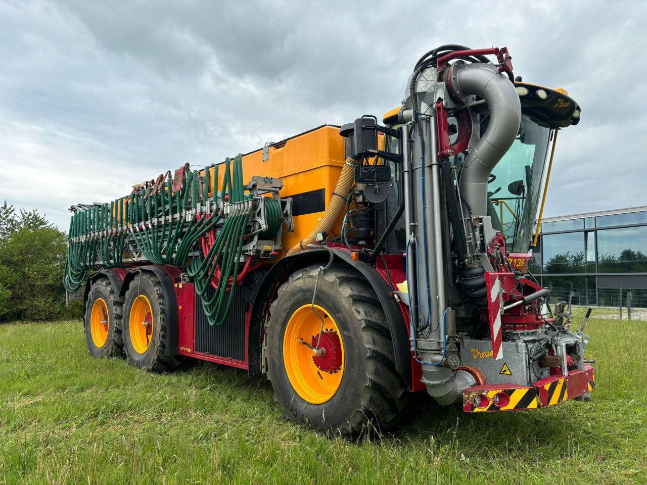 VREDO VT7138-3 + Vogelsang SwingMax 36meter