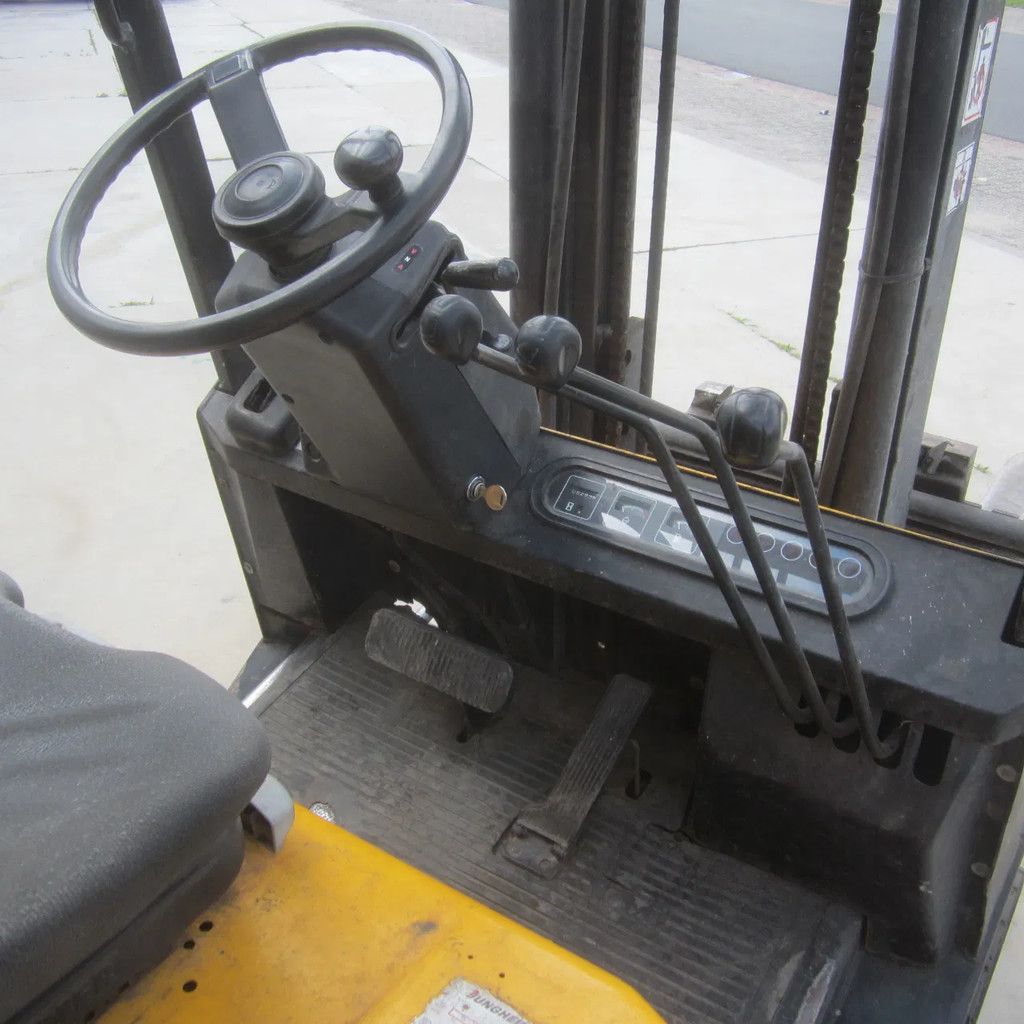 Yale FG20 diesel, duplomast, side shift.