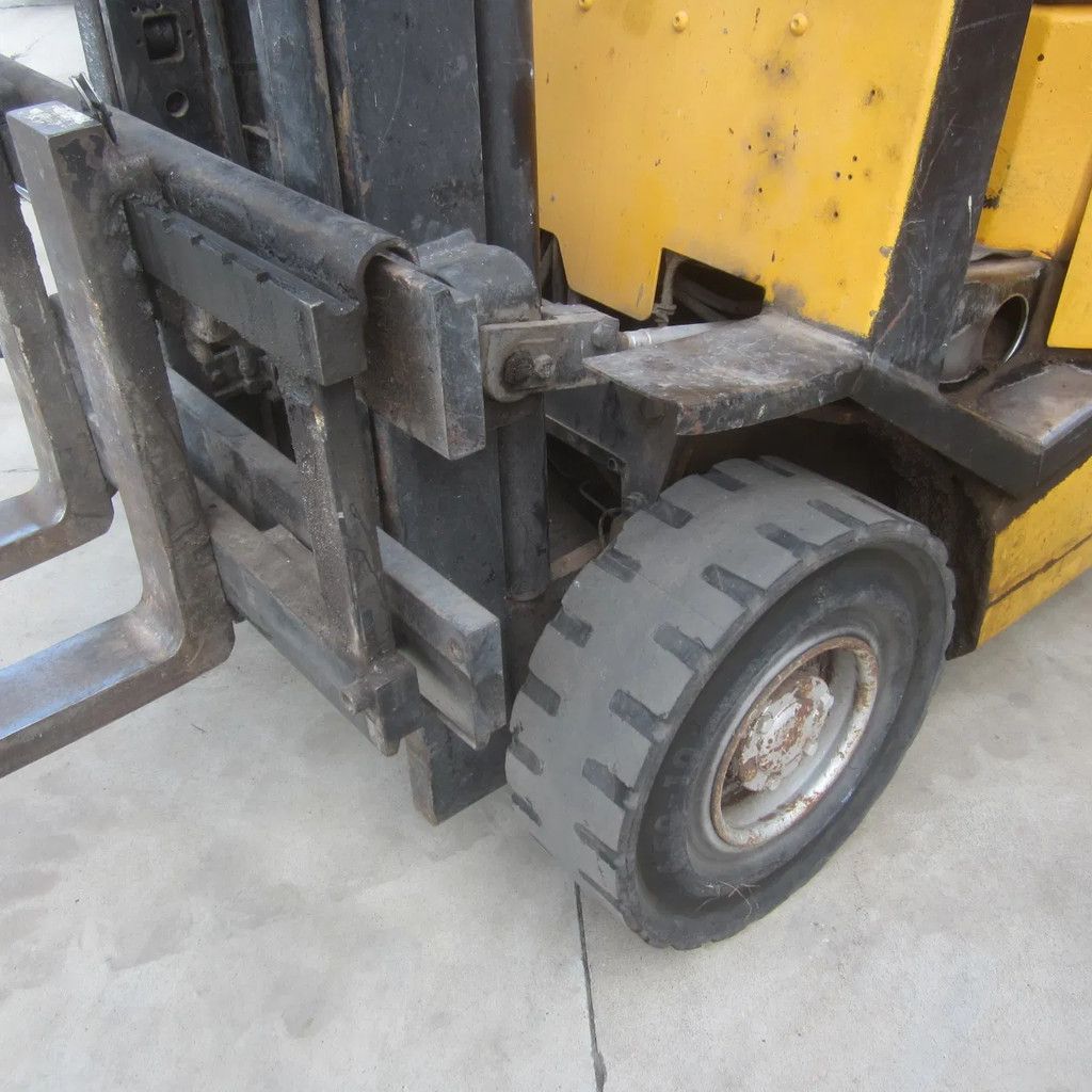Yale FG20 diesel, duplomast, side shift.