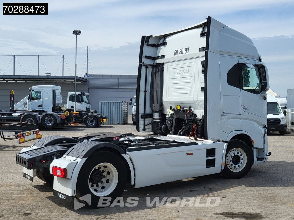 Iveco S-Way S-Way 510 4X2 Full-Air 2xTanks Retarder Standklima Navi ACC LED Euro 6