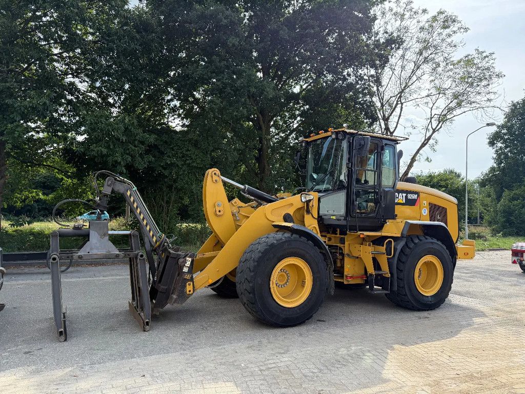 Caterpillar 926M 4 Buckets