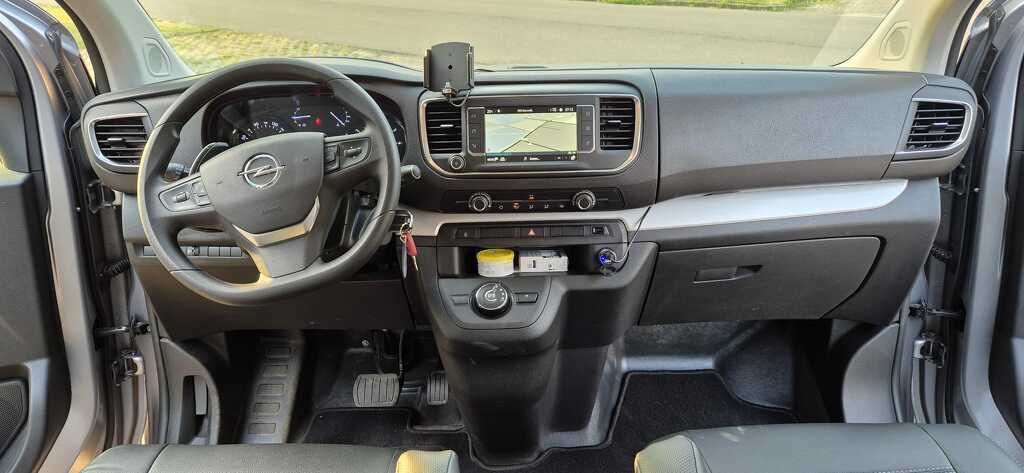 Opel Vivaro DC 2.0