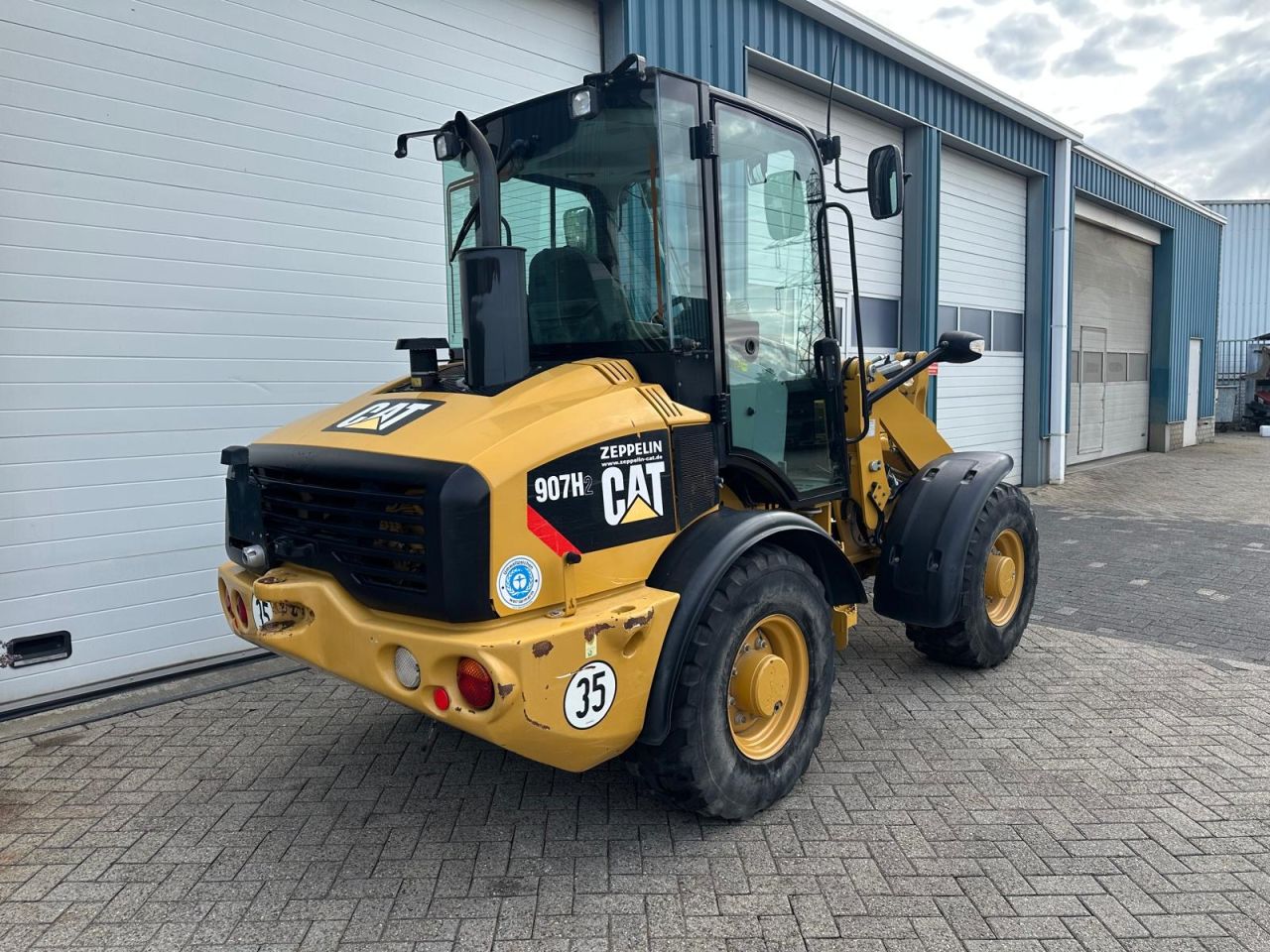 CATERPILLAR 907 (BJR 2015) 4888 UUR
