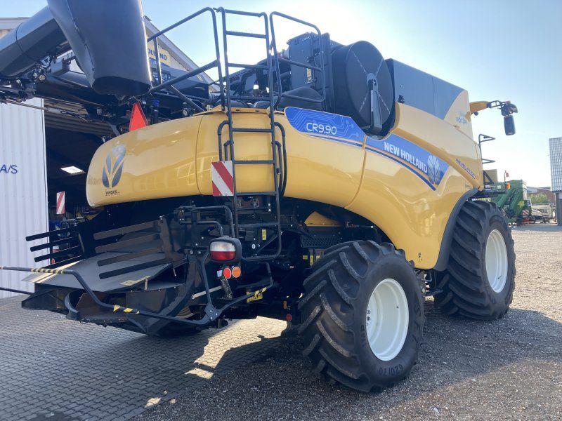 New Holland CR9.90 ST.V EU AMEA