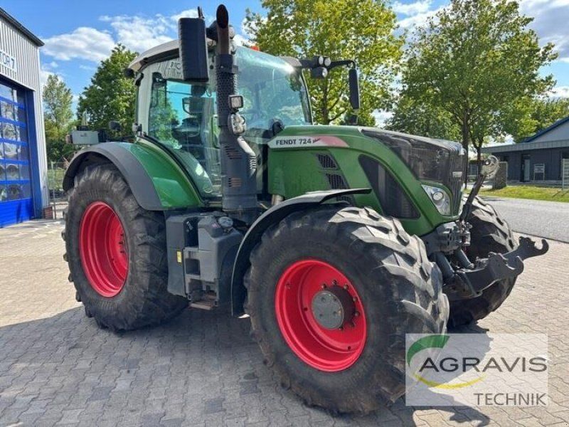 Fendt 724 VARIO S4 Profi Plus