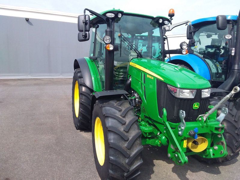 John Deere 5090R