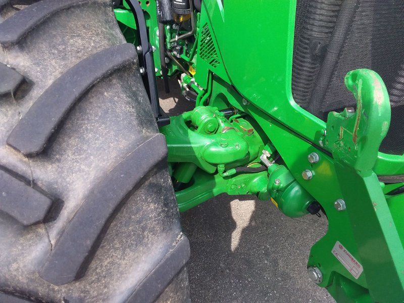 John Deere 5090R