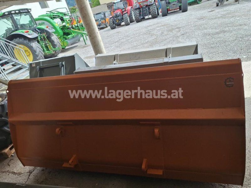 Hauer GROßVOLUMENSCHAUFEL