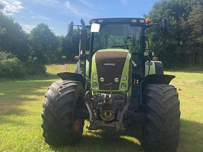 Claas Axion 810