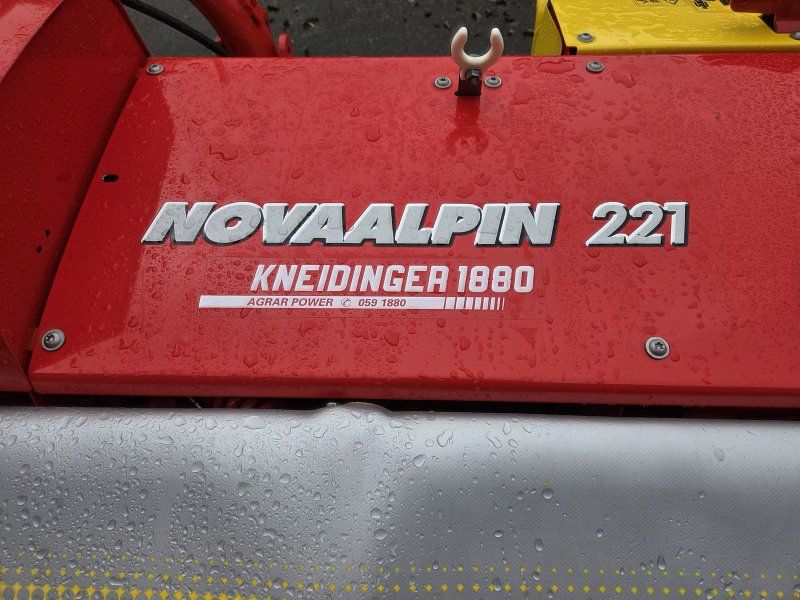Pöttinger Nova Alpin 221 B