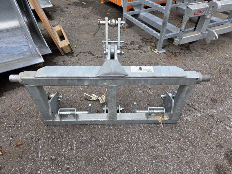 Fliegl Dreipunktadapter
