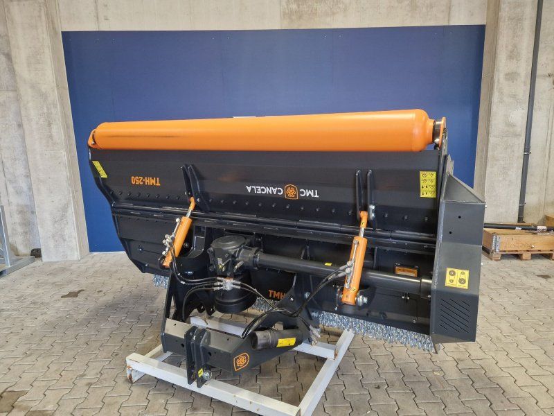 TMC Cancela TMH-250  /Schlegel mit hydr. Heckklappe für Trakto