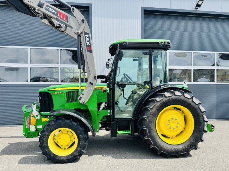John Deere 5090 GF