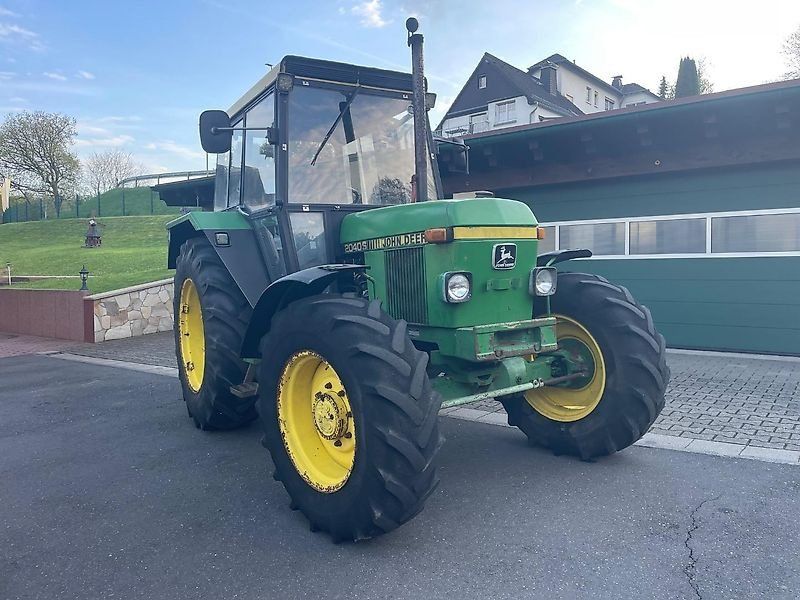 John Deere 2040 s Allradtrkator mit Kabine und Servolenkung 1.Hand