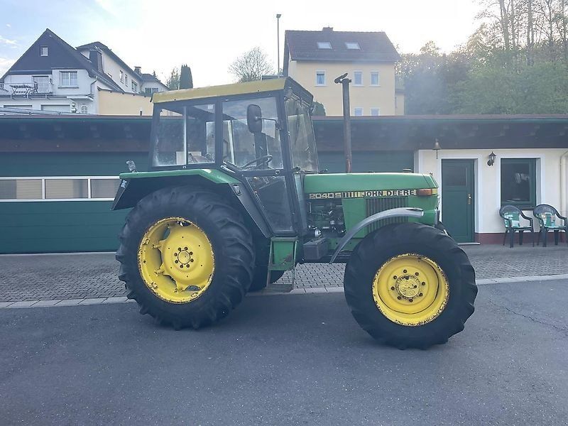 John Deere 2040 s Allradtrkator mit Kabine und Servolenkung 1.Hand