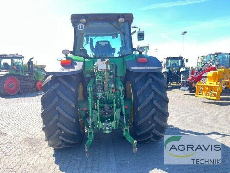 John Deere 7830