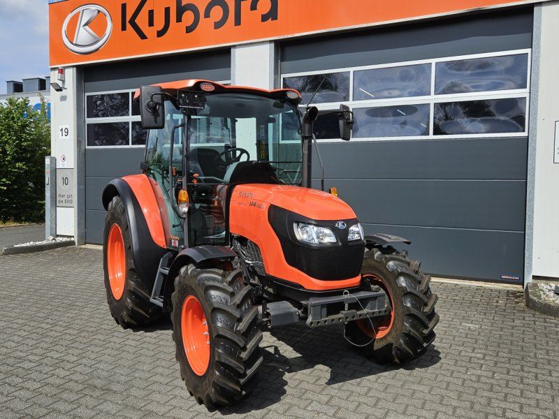 Kubota M4-063