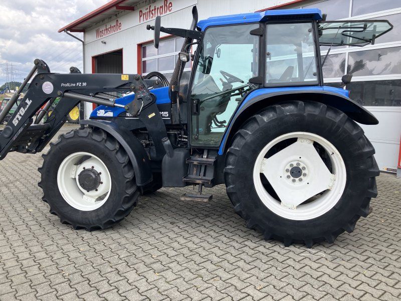 New Holland TS 115