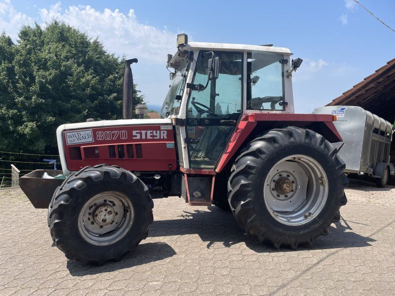 Steyr 8070