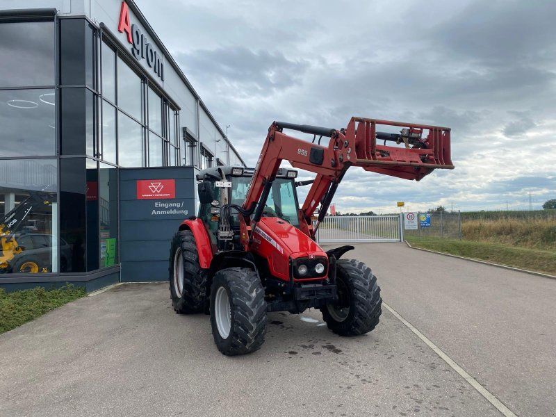 Massey Ferguson 5445 Dyna4