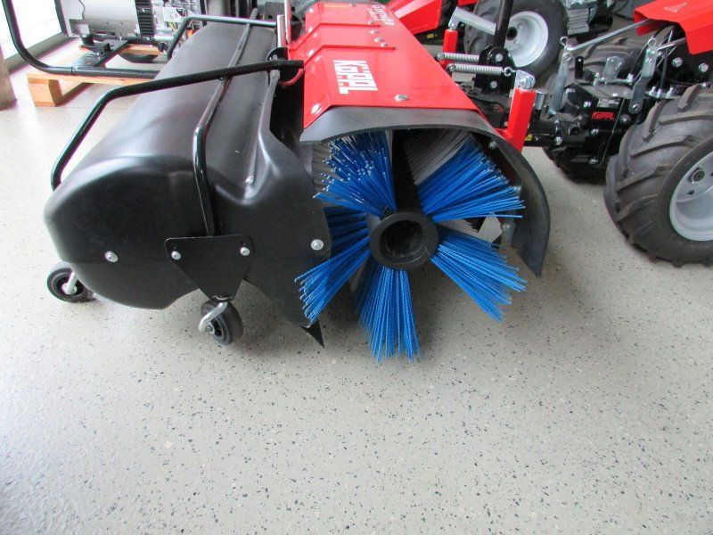 Köppl Kehrmaschine KL 110
