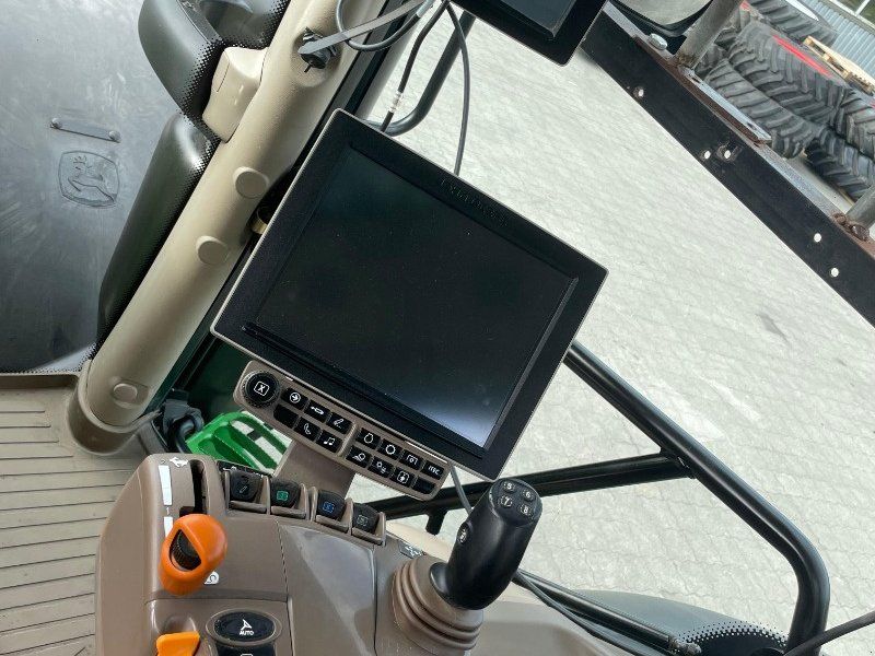 John Deere 6175R AutoPower