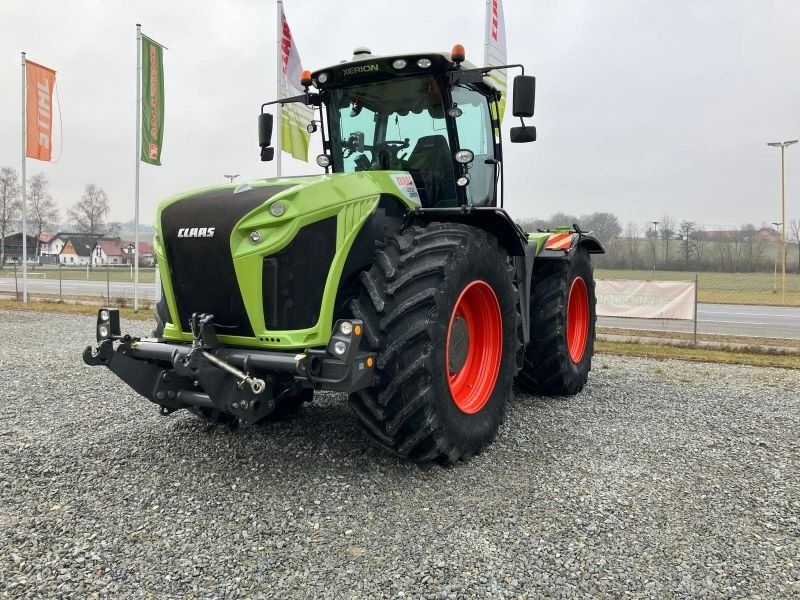 Claas XERION 4000 VC