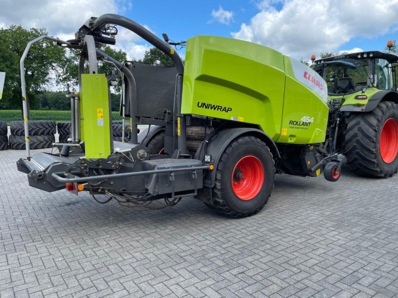 Claas ROLLANT 454 RC UNIWRAP, Pressen-Wickler-Kombination