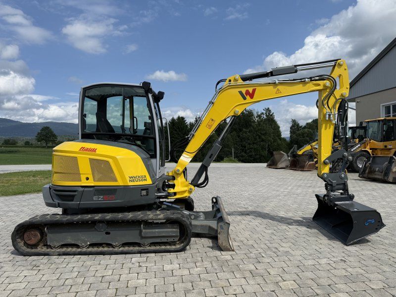 Wacker Neuson EZ 50 mit Powertilt
