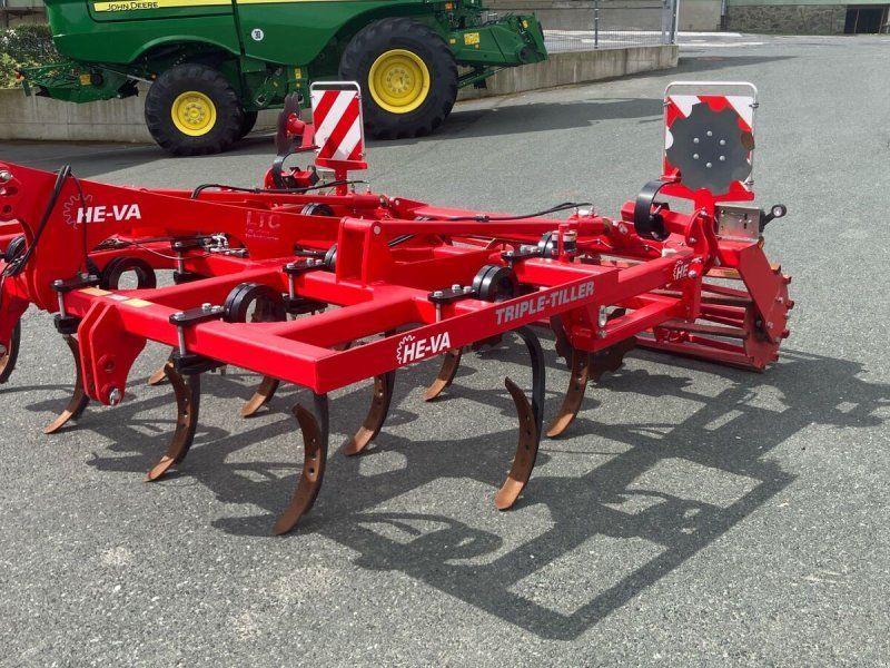 Heva Triple Tiller