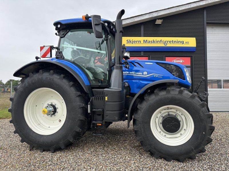 New Holland T7.300 AC GEN