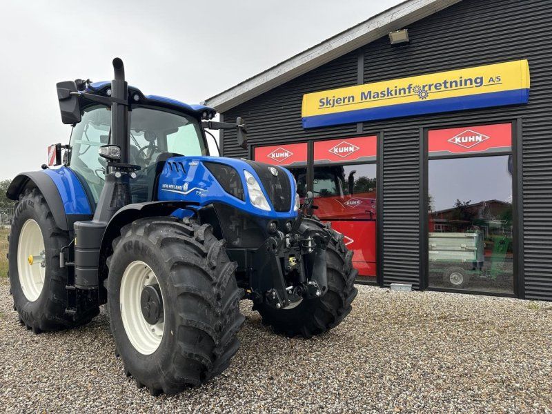 New Holland T7.300 AC GEN