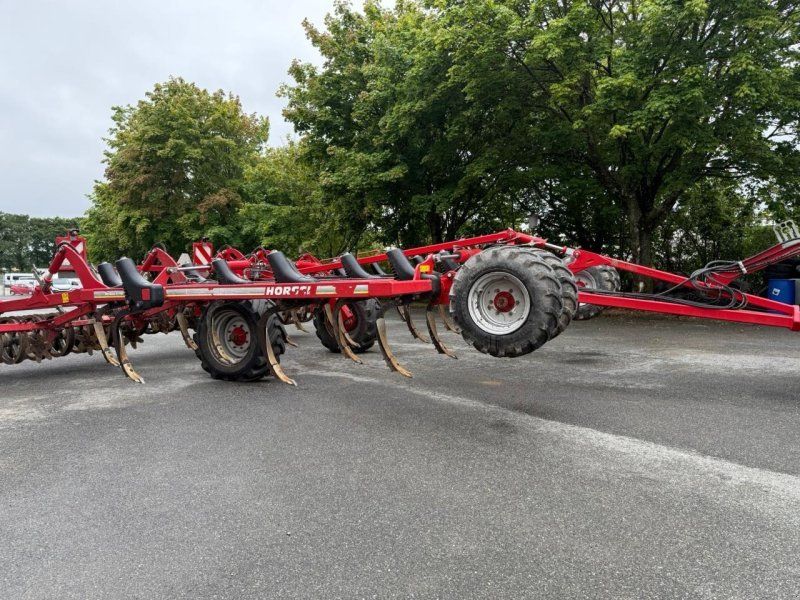 Horsch TERRANO 6FM