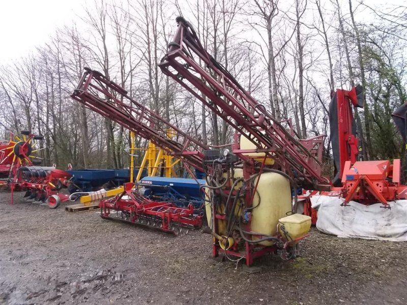 Hardi 1000 liter 16 meter Alt i udstyr