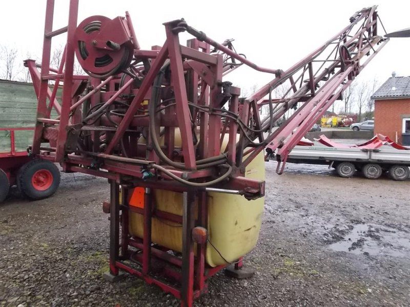 Hardi 1000 liter 16 meter Alt i udstyr