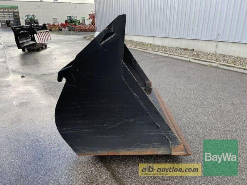 Giant LEICHTGUTSCHAUFEL VLMB-1800-L