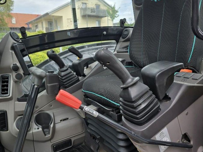 Kubota U50-5
