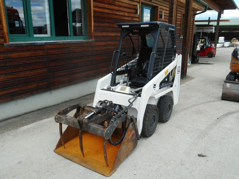 Bobcat S70 ( 1.270kg ) mit Greiferschaufel