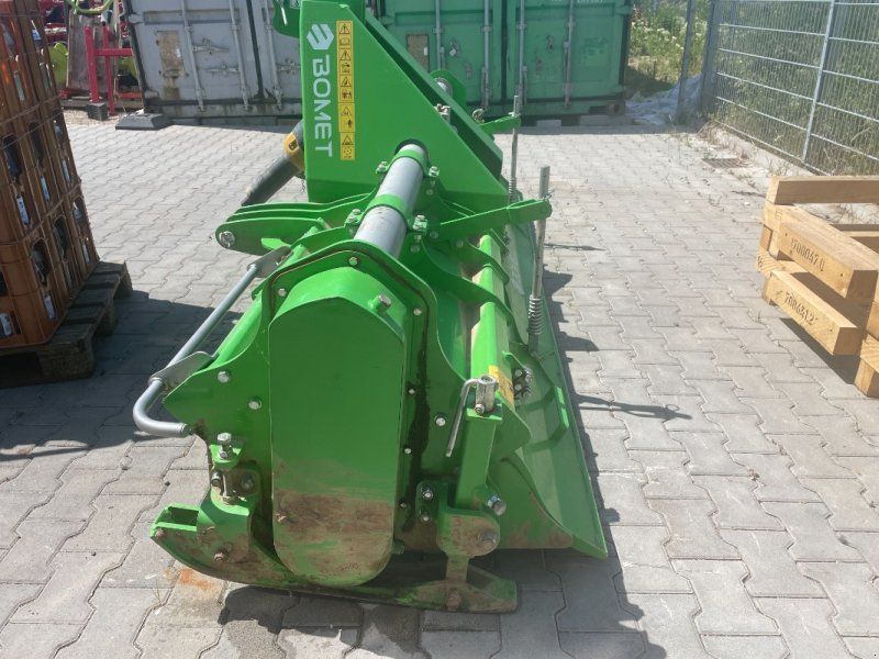 Bomet Volans 3.0 U540/8