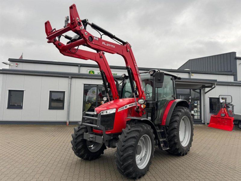 Massey Ferguson 5709M Dyna 4