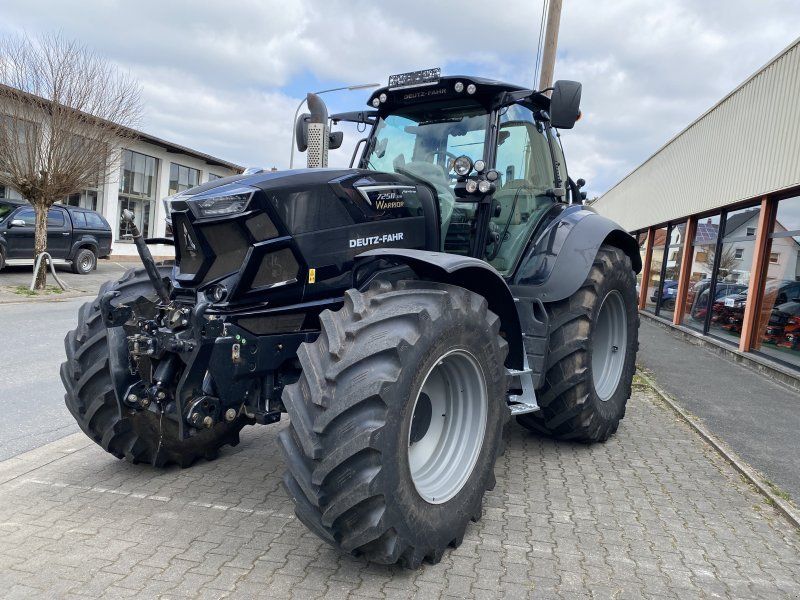 Deutz-Fahr Agrotron 7250 TTV Warrior