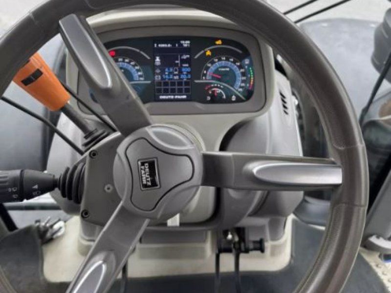 Deutz-Fahr 7250 TTV Warrior, Top-Ausstattung